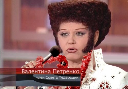 Российские пользователи слишком увлеклись экстраординарной прической одного из сенаторов Российские пользователи слишком увлеклись экстраординарной прической одного из сенаторов