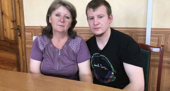 «Мы ждем своих сыновей»: Мать российского диверсанта обратилась к хозяину Кремля «Мы ждем своих сыновей»: Мать российского диверсанта обратилась к хозяину Кремля