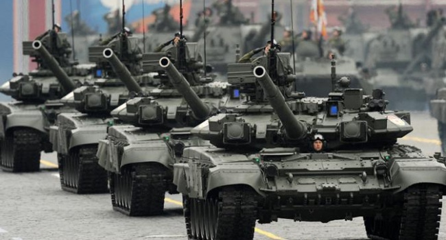 Россия готовит на границе мощный танковый кулак – военный эксперт Россия готовит на границе мощный танковый кулак – военный эксперт