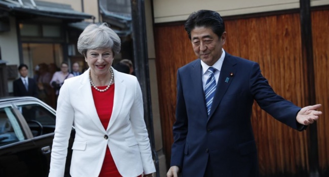 Усилиями Мэй к антипутинской коалиции присоединился премьер Японии Синдзо Абэ