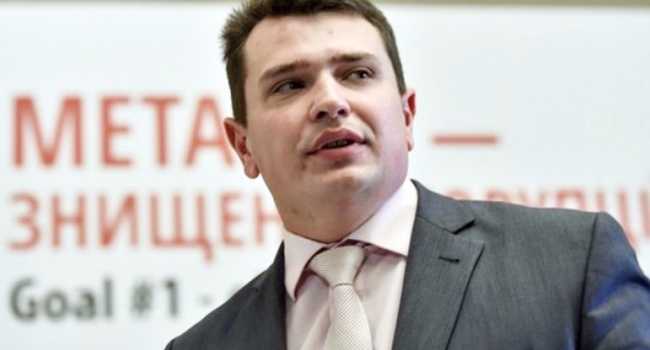 В НАБУ рассказали о «жучках» у Назара Холодницкого В НАБУ рассказали о «жучках» у Назара Холодницкого