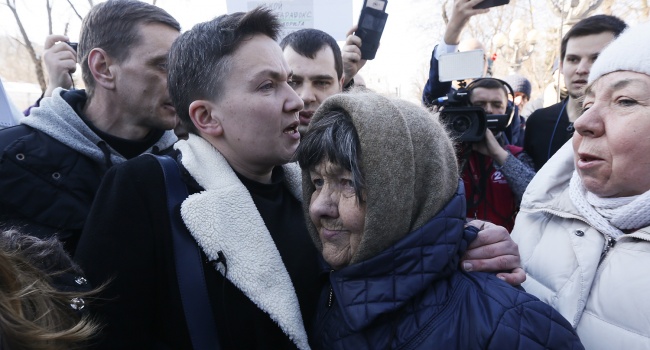 Таяни: Европарламент потребует освобождения Савченко