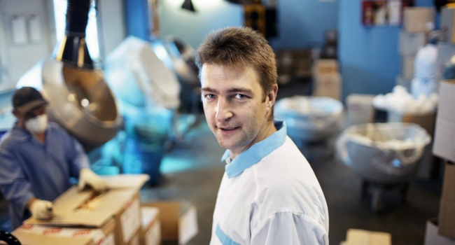 В Сети рассказали о шикарной жизни владельца сгоревшего в Кемерово торгового центра В Сети рассказали о шикарной жизни владельца сгоревшего в Кемерово торгового центра