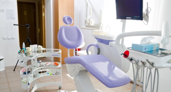 В Днепре открылся завод зубных имплантатов, - первый в Украине