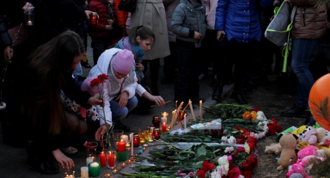 Корреспондент: «Российская власть очень занервничала после трагедии в Кемерово»