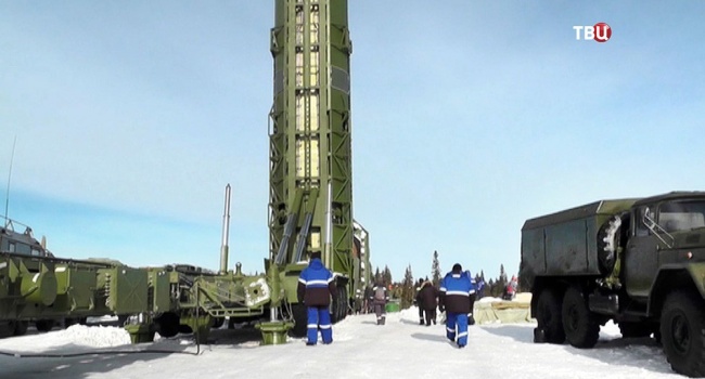 Путин продолжает запугивать весь мир: в РФ испытали еще одну смертоносную ракету Путин продолжает запугивать весь мир: в РФ испытали еще одну смертоносную ракету