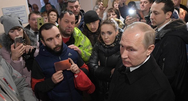 «Не его стиль»: в РФ пояснили, почему Путин отказался общаться с людьми в Кемерово 