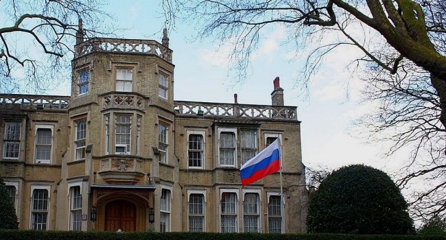 Россиян предупредили о риске быть арестованными в Великобритании 