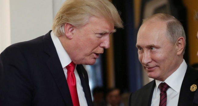 Журналист: «Как только Трамп собирается наладить отношения с Путиным, сразу что-то происходит»