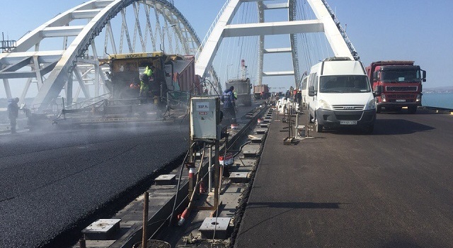 «Уже почти готов» - новые фото Крымского моста