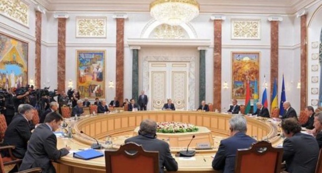 Переговоры в Минске: россияне требуют освободить «беркутовцев»