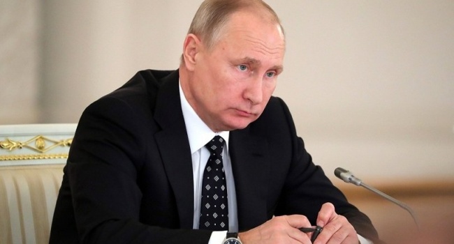 Политик: «Эти санкции не изменят политику президента России»