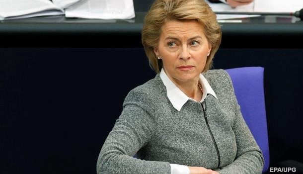 В Минобороны Германии призвали к жесткой политике по отношению к РФ В Минобороны Германии призвали к жесткой политике по отношению к РФ