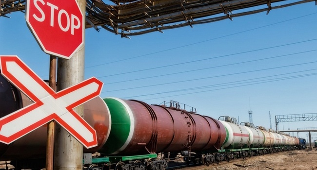 Транзит нефти через Украину уменьшился почти в десять раз