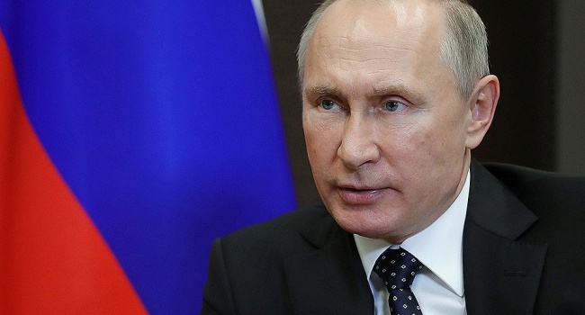 Российский поэт: Путин мог бы многое простить, но только не Майдан, который впервые в жизни его напугал Российский поэт: Путин мог бы многое простить, но только не Майдан, который впервые в жизни его напугал