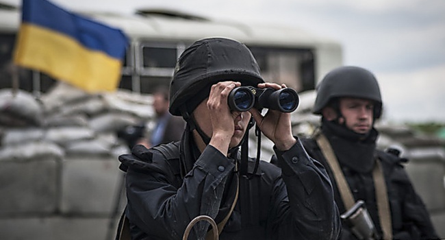 В штабе АТО рассказали о серьезных потерях на Донбассе В штабе АТО рассказали о серьезных потерях на Донбассе