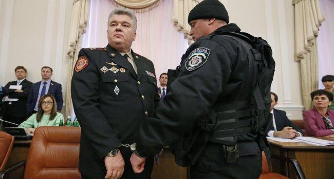 Восстановленный в должности Бочковский пришел на работу: охрана его не пустила 