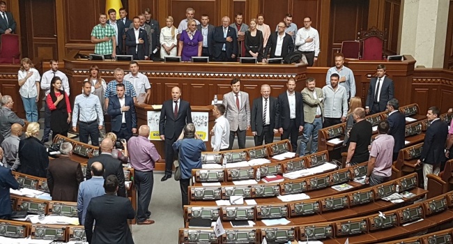 92 депутати отримали компенсацію за оренду житла на суму – 32 млн грн