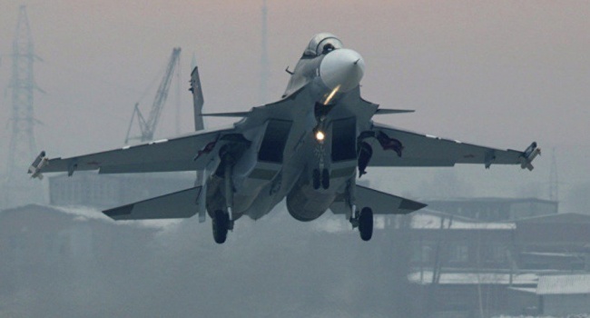Бутусов: Разбившийся в Сирии военный самолет сбили повстанцы 