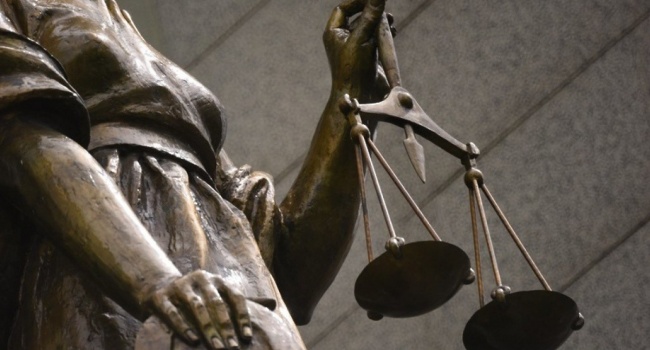 Порошенко рассказал, когда в Украине начнет работать Антикоррупционный суд