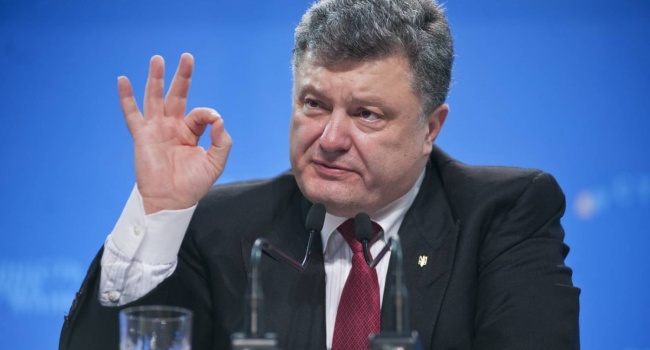 Между Порошенко и ЕС пробежала «черная кошка»: СМИ сообщили о причине Между Порошенко и ЕС пробежала «черная кошка»: СМИ сообщили о причине