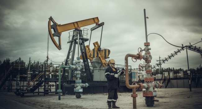Европа резко сократила импорт российской нефти Европа резко сократила импорт российской нефти