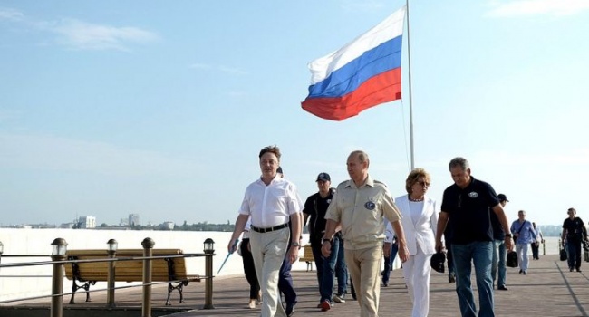 «Поехали!»: Путин открыл Крымский мост «Поехали!»: Путин открыл Крымский мост