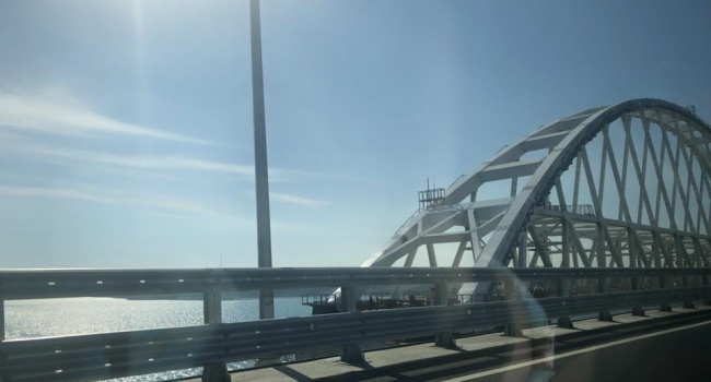 Захарова показала Крымский мост Захарова показала Крымский мост