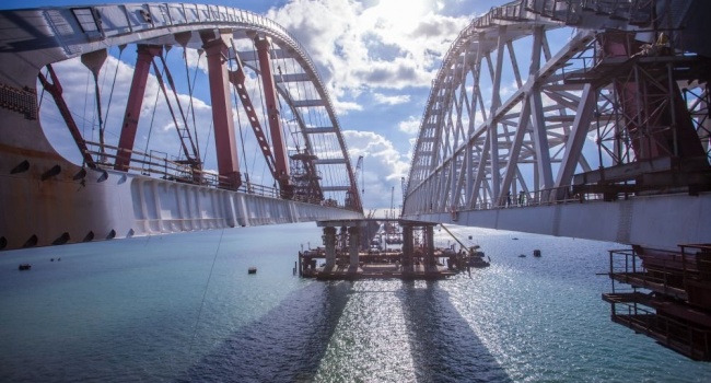 На Крымском мосту установлен рекорд трафика