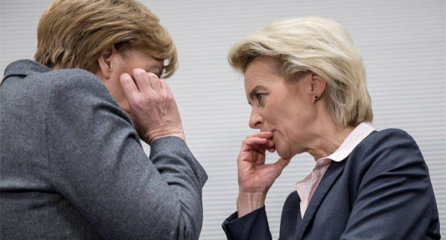 Сразу по возвращении из Сочи Меркель занялась инспектированием и модернизацией армии ФРГ