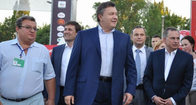 Сторонники ЛДНР верят, что во всех их бедах виноваты не донецкий, не Янукович, а абстрактная Украина