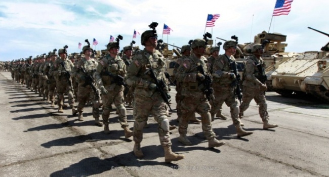 В РФ пригрозили ответом на размещение в Польше американской военной базы