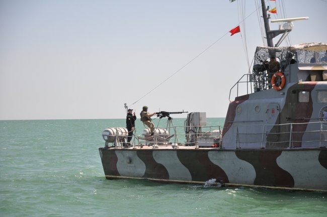 Пограничники морской охраны провели высококлассные учения со стрельбами в Азовском море, - ГПСУ