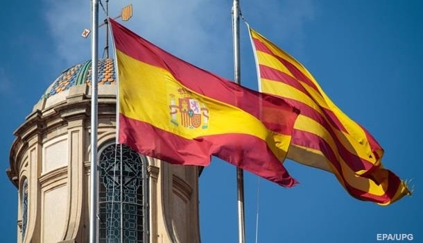 У Испании и Каталонии новые правительства У Испании и Каталонии новые правительства