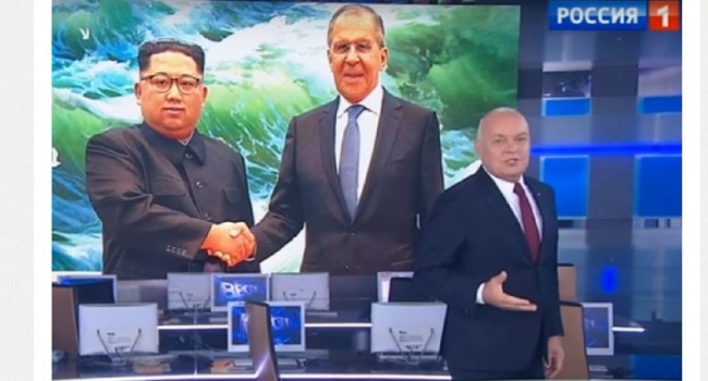 На «России 24» отфотошопили Лаврова и Ына