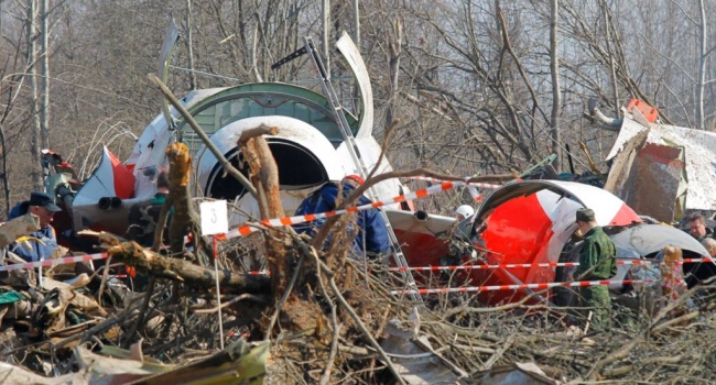 Трагедия под Смоленском: на корпусе самолета обнаружены следы взрывчатки