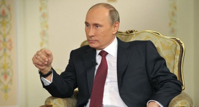 «Пескову, наверное, уже влетело»: в сети рассказали, как Путин облажался в интервью