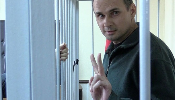Сенцов проинформировал правозащитников о своем самочувствии Сенцов проинформировал правозащитников о своем самочувствии