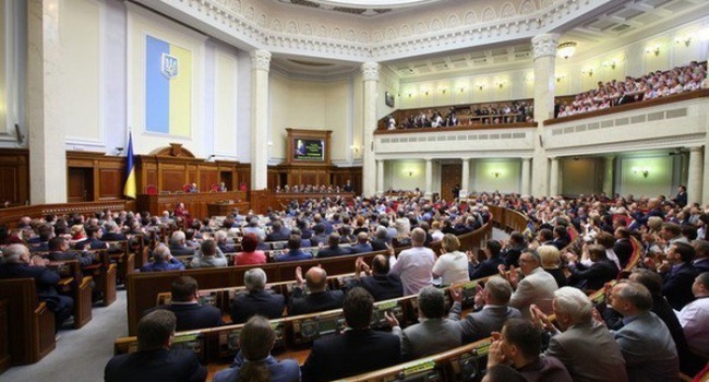 Блогер: экономические реформы в Украине тормозятся по простой такой причине