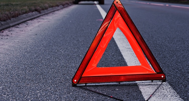 Смертельное ЧП в Санкт-Петербурге: грузовик влетел в толпу людей Смертельное ЧП в Санкт-Петербурге: грузовик влетел в толпу людей