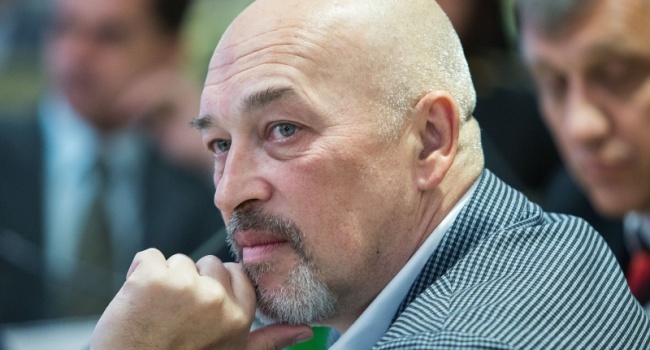 Украина попросила у Запада деньги на туалеты Украина попросила у Запада деньги на туалеты