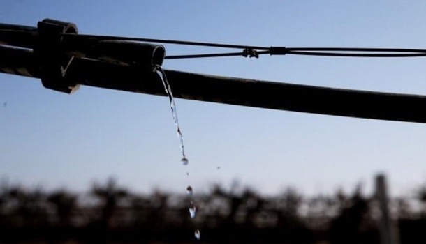 Украина прекратила подачу воды в «ЛНР»