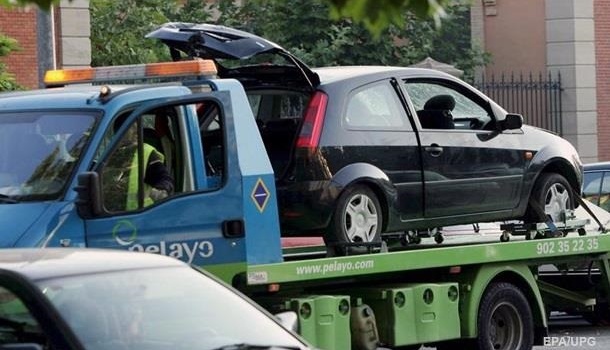 В Киеве будут штрафовать за незаконную парковку автомобилей В Киеве будут штрафовать за незаконную парковку автомобилей