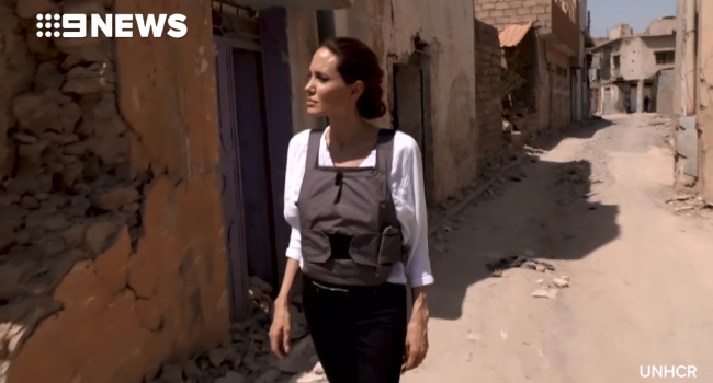 Анджелина Джоли побывала в захваченном боевиками Мосуле