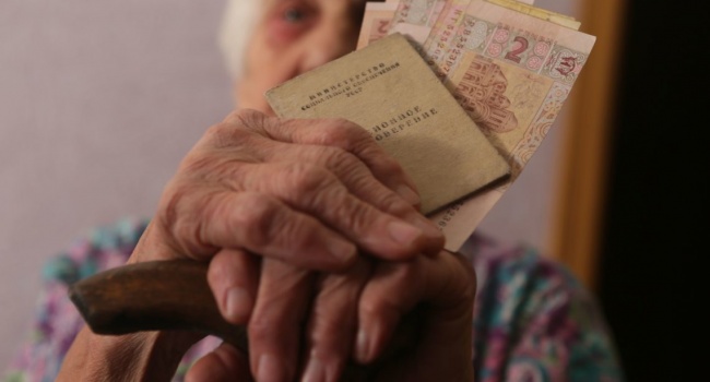 В Украине с 1 июля для 7% украинцев повысят пенсии В Украине с 1 июля для 7% украинцев повысят пенсии