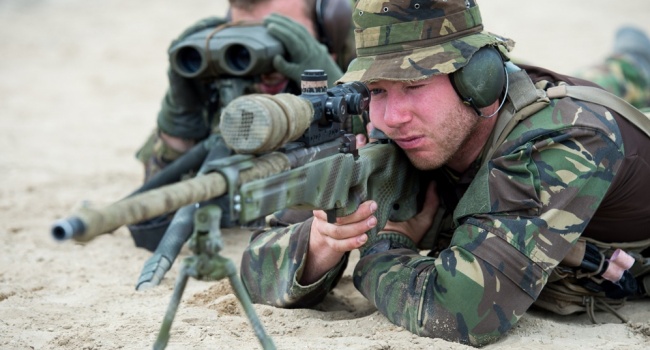 Снайпер ВСУ ликвидировал пулеметчика боевиков точным выстрелом, - волонтер