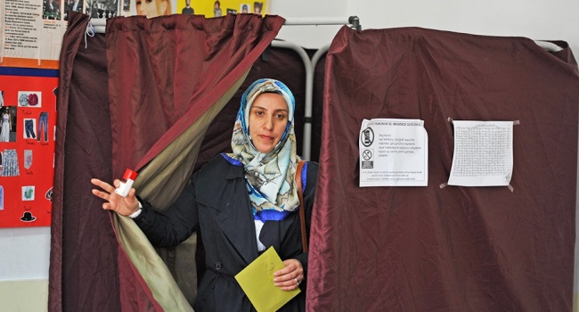 Сегодня Турция выбирает президента и парламент страны