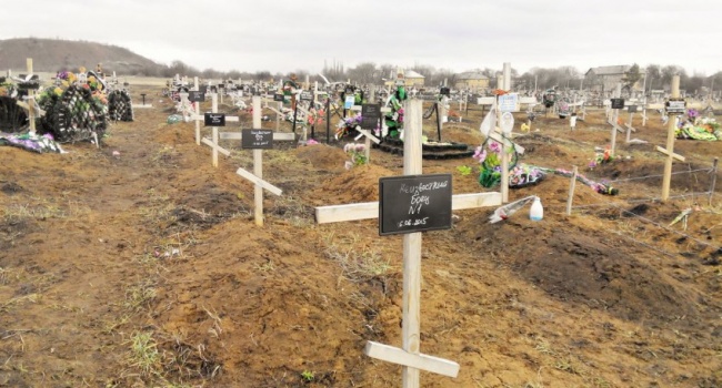 В Горловке площадь захоронений боевиков значительно увеличилась: среди жертв много россиян
