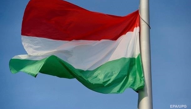 Помстилися за мовний закон? Угорщина єдина країна в ЄС, яка не підтримала надання фінансової допомоги Україні Помстилися за мовний закон? Угорщина єдина країна в ЄС, яка не підтримала надання фінансової допомоги Україні