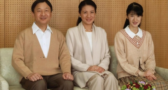 Японская принцесса отказалась от титула ради свадьбы с простолюдином